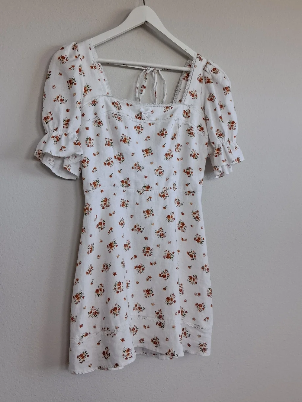 Reformation Evianna Linen Mini Dress In Lara Floral - Picture 5 of 16